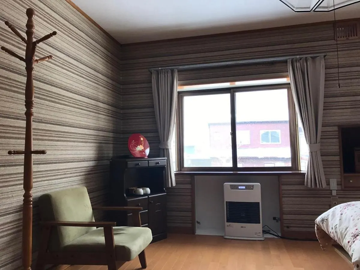 Garden House Umenoya Otaru Apartment